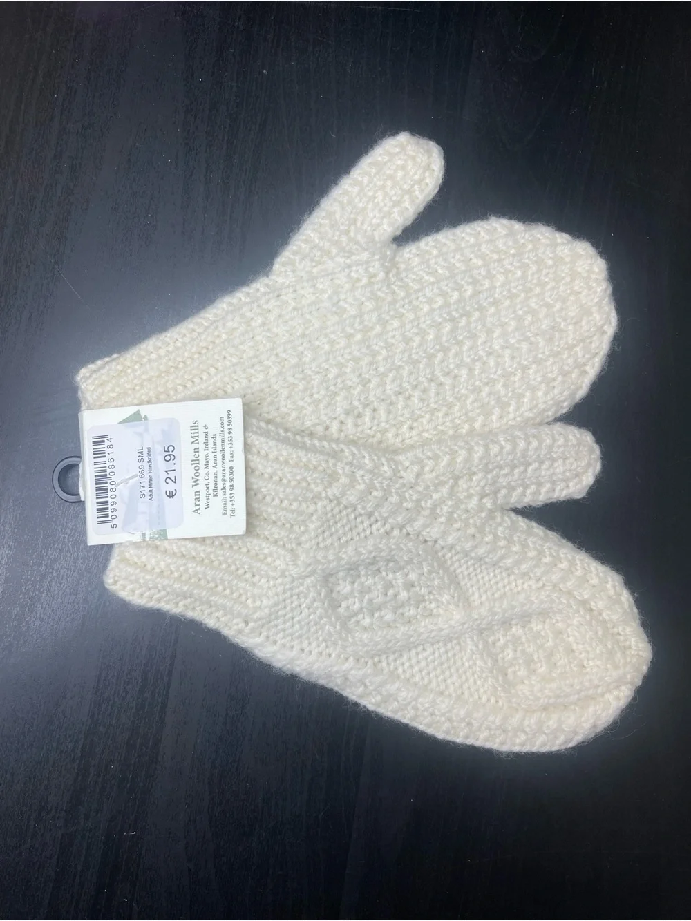 Aran Woollen Mills Irish Knit Mittens Womens Small Ivory NWT Cable Knit Gloves
